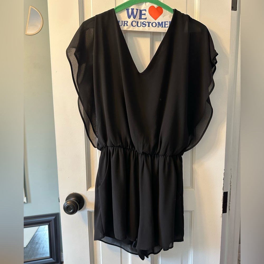 Black short romper - size S